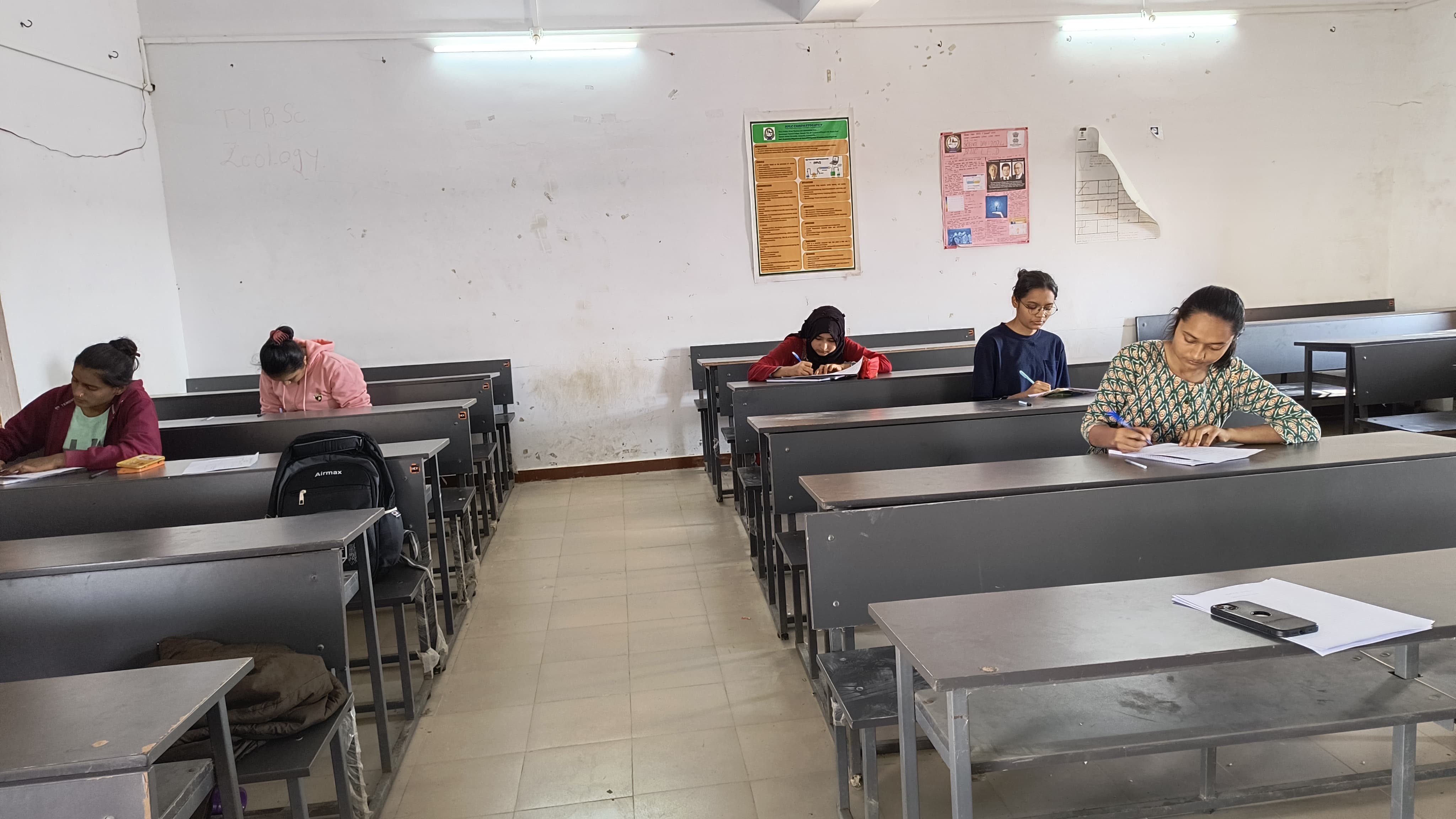 Essay writing Competition (Magnus 2025)