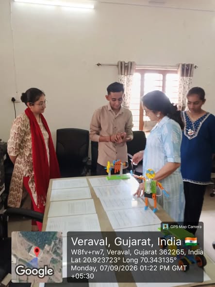 🤖✨ Robot Making Competition – Vikas Saptah